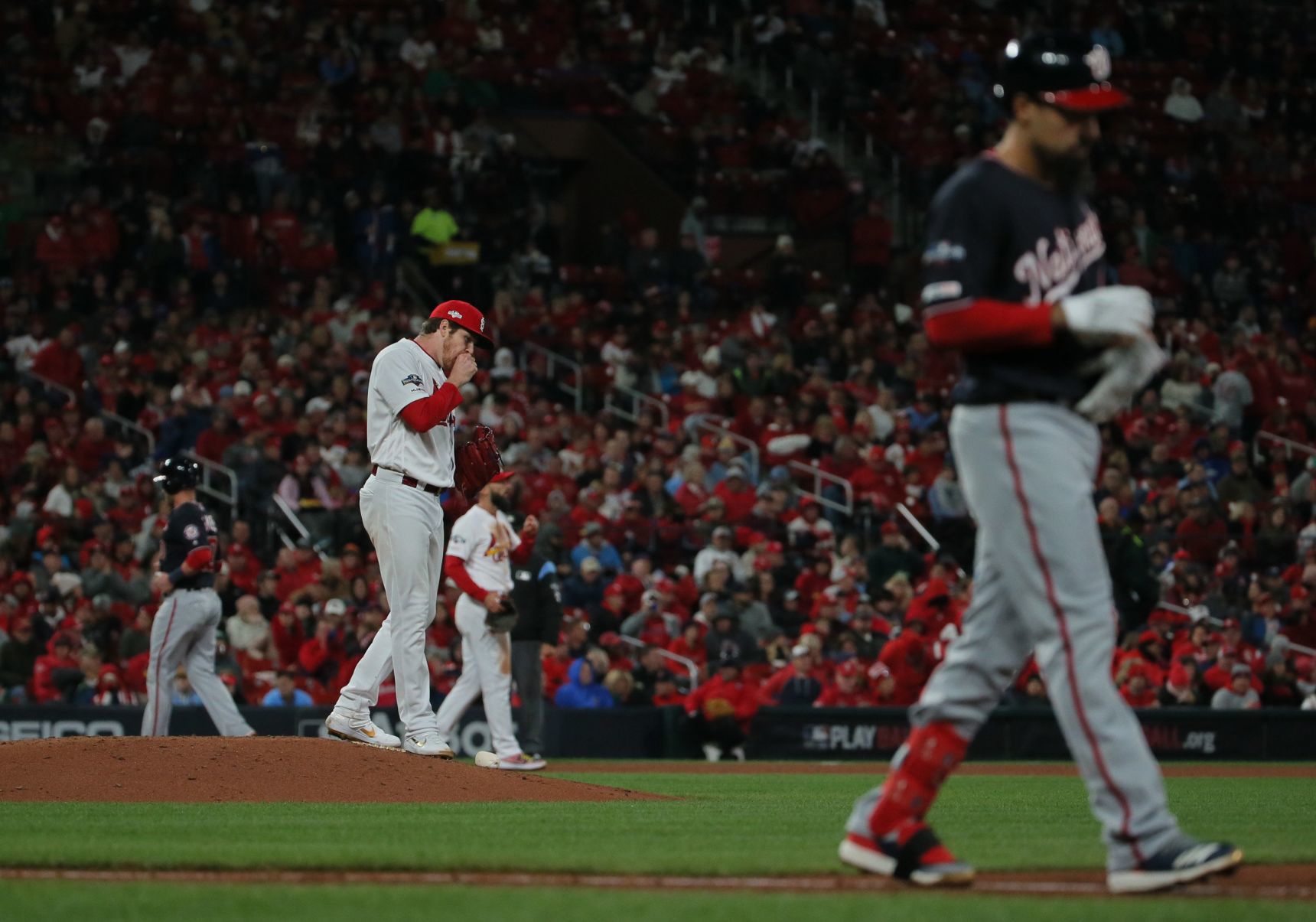Washington Nationals vs St. Louis Cardinals, Game 1 NLCS in St. Louis